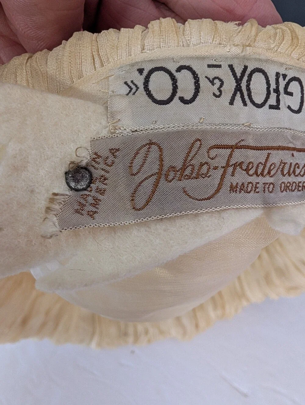 Vintage Hat Cream Rhinestone Art Deco Bed Cap By John Frederic - Picture 9 of 10